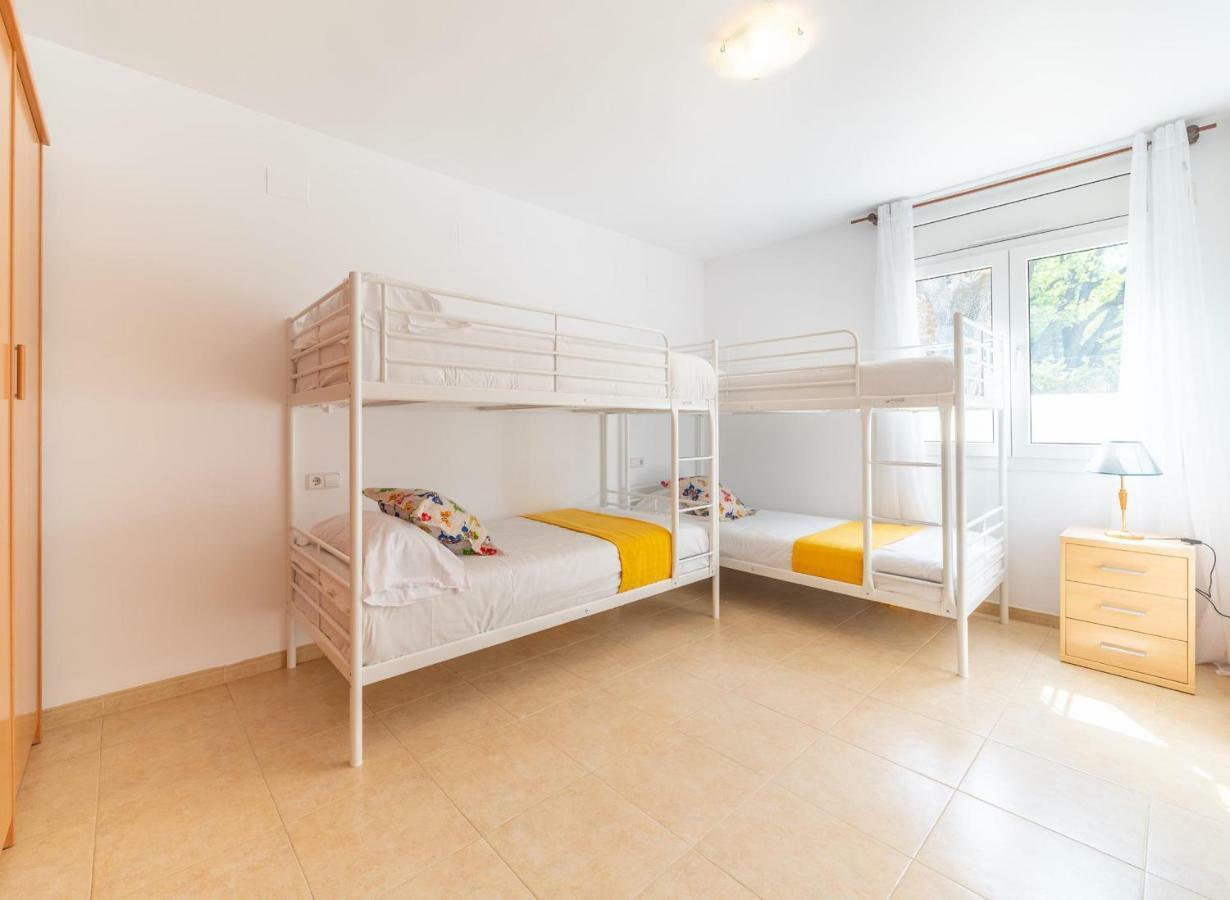 Holiday Home Odri Ля Эскала Экстерьер фото