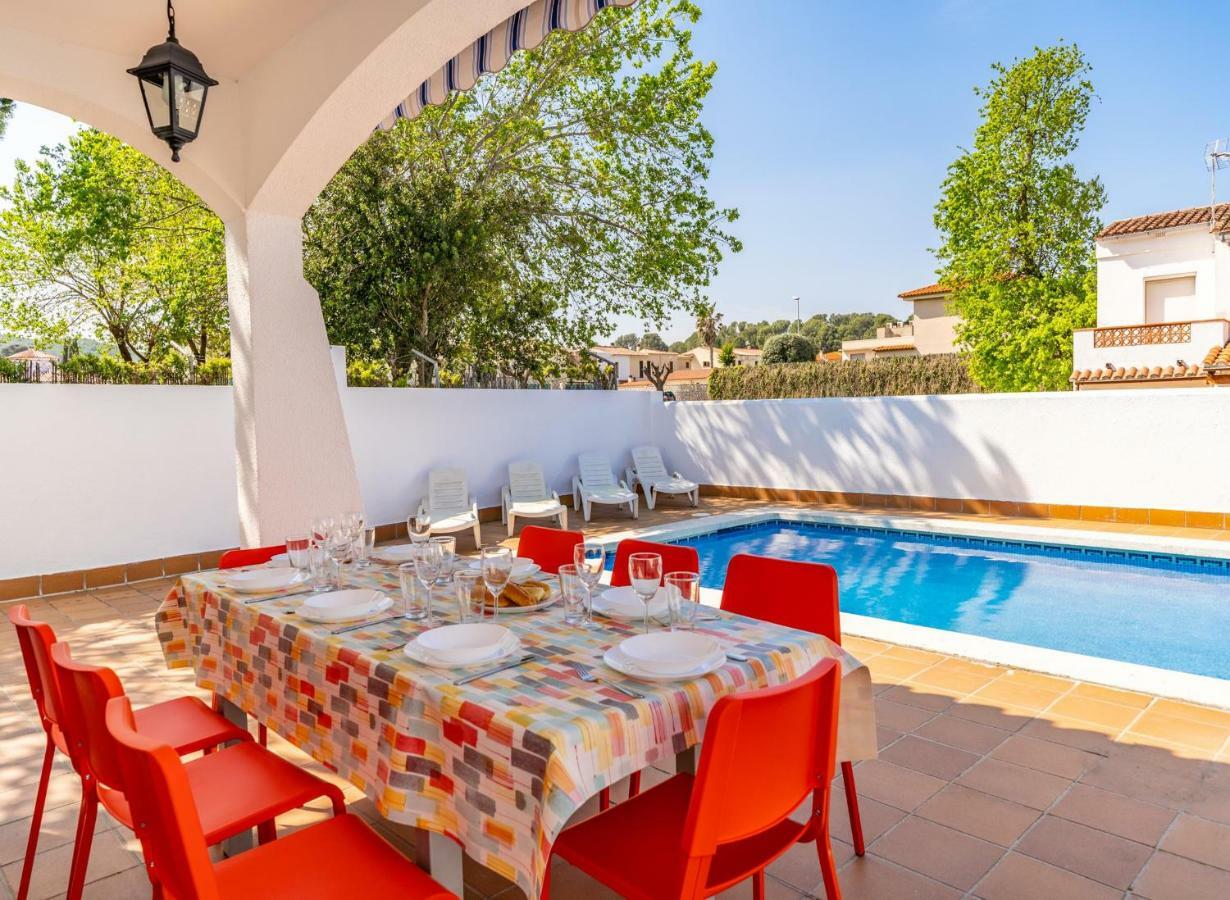 Holiday Home Odri Ля Эскала Экстерьер фото